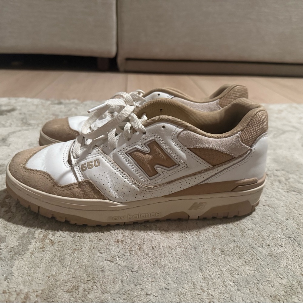New Balance White and tan Sneakers